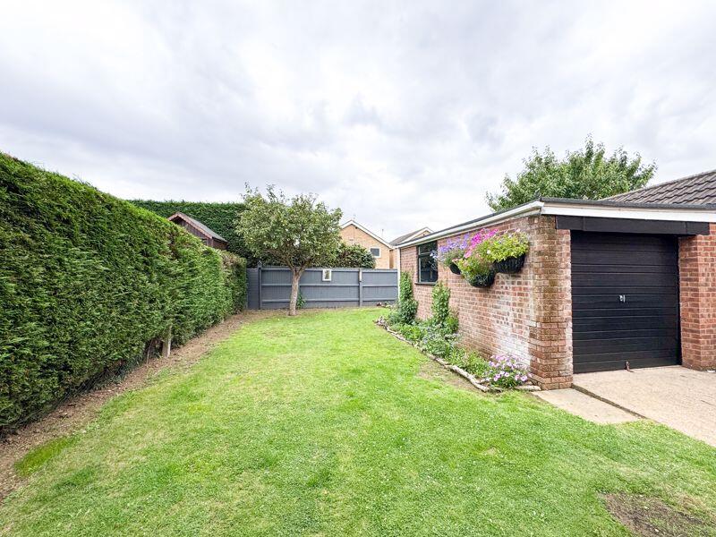 Rear garden view 3