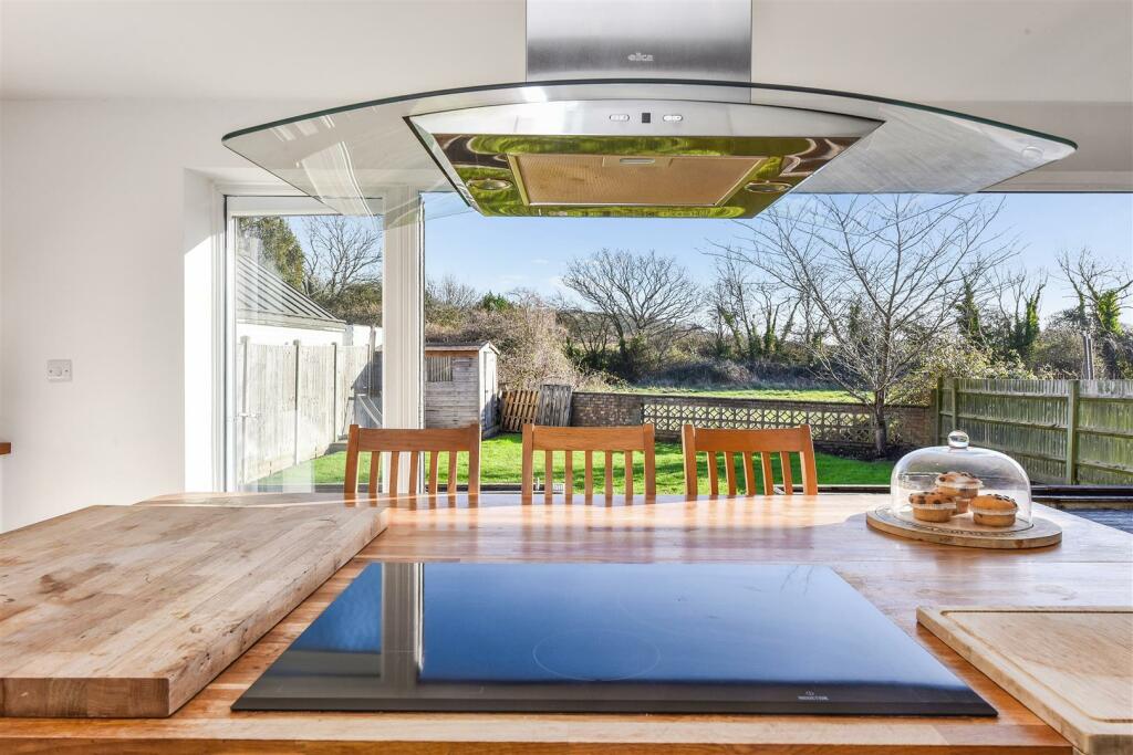 Kitchen/Diner/Family Room
