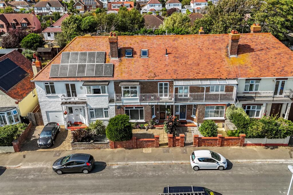 Brook Barn Way 20_003.jpg