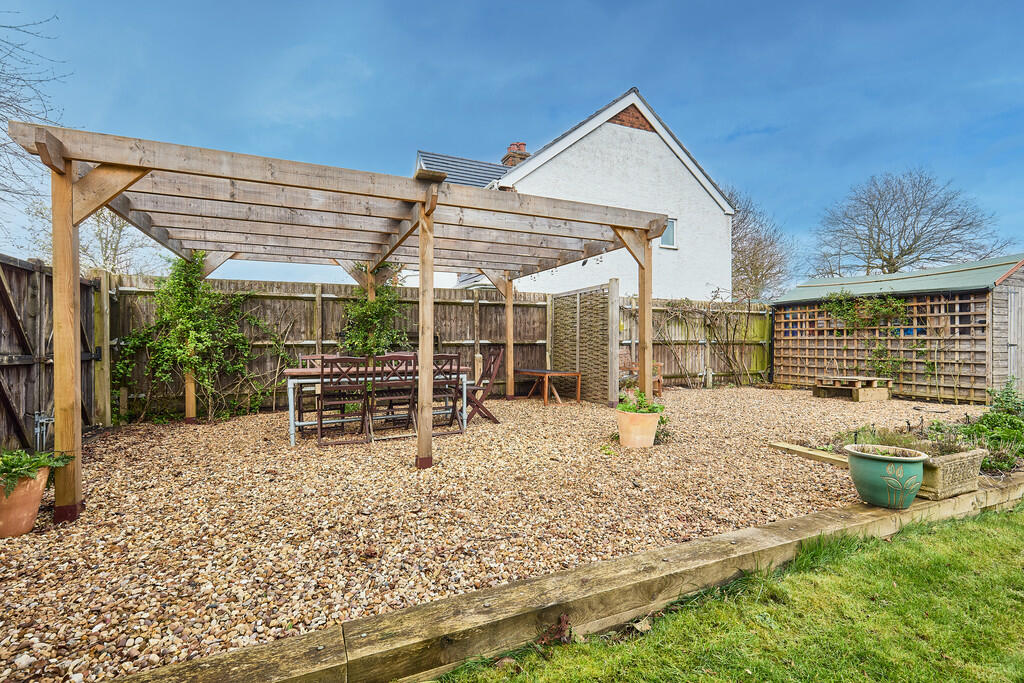 Edward Knight 202...