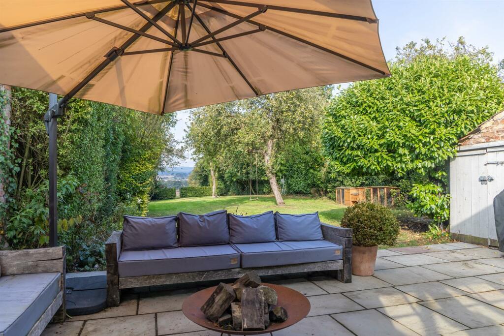 Carlbury House External-6.jpg