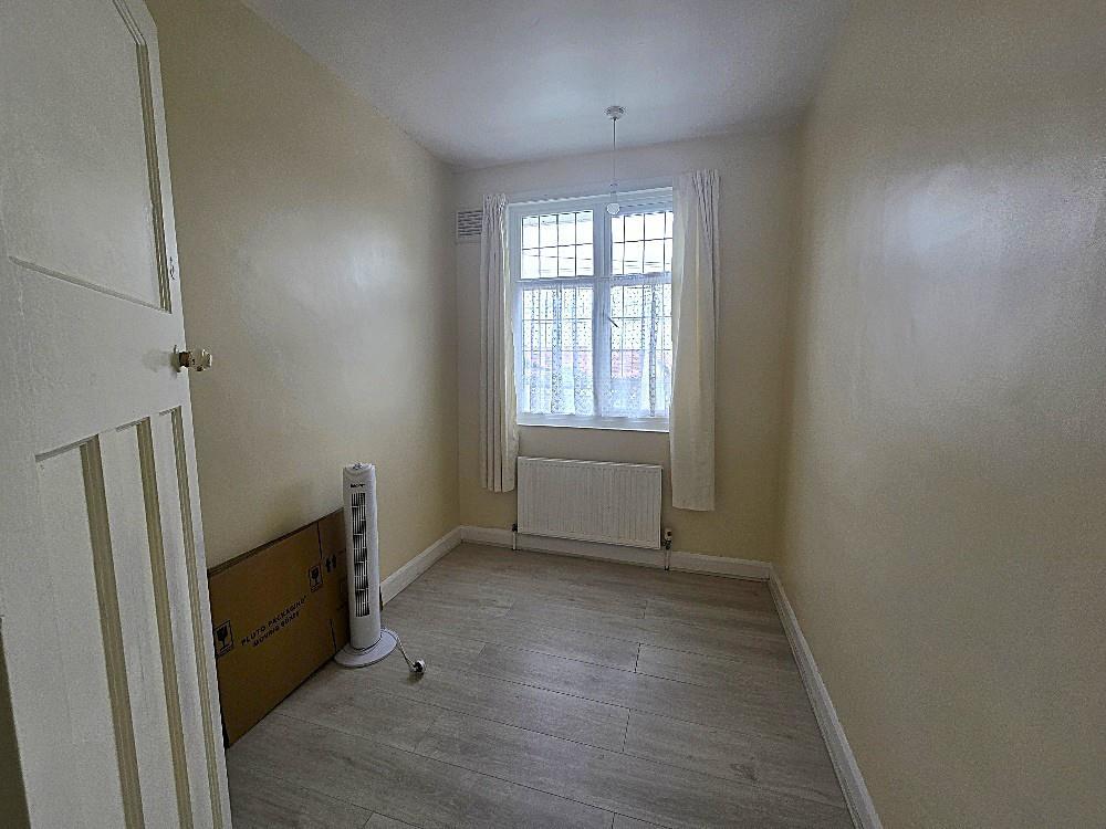 Briton Road, Stoke - Single Front Bedroom.jpg