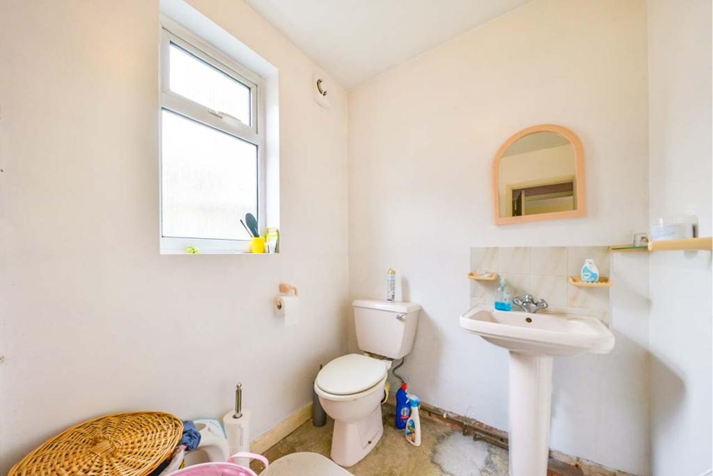 Downstairs Shower