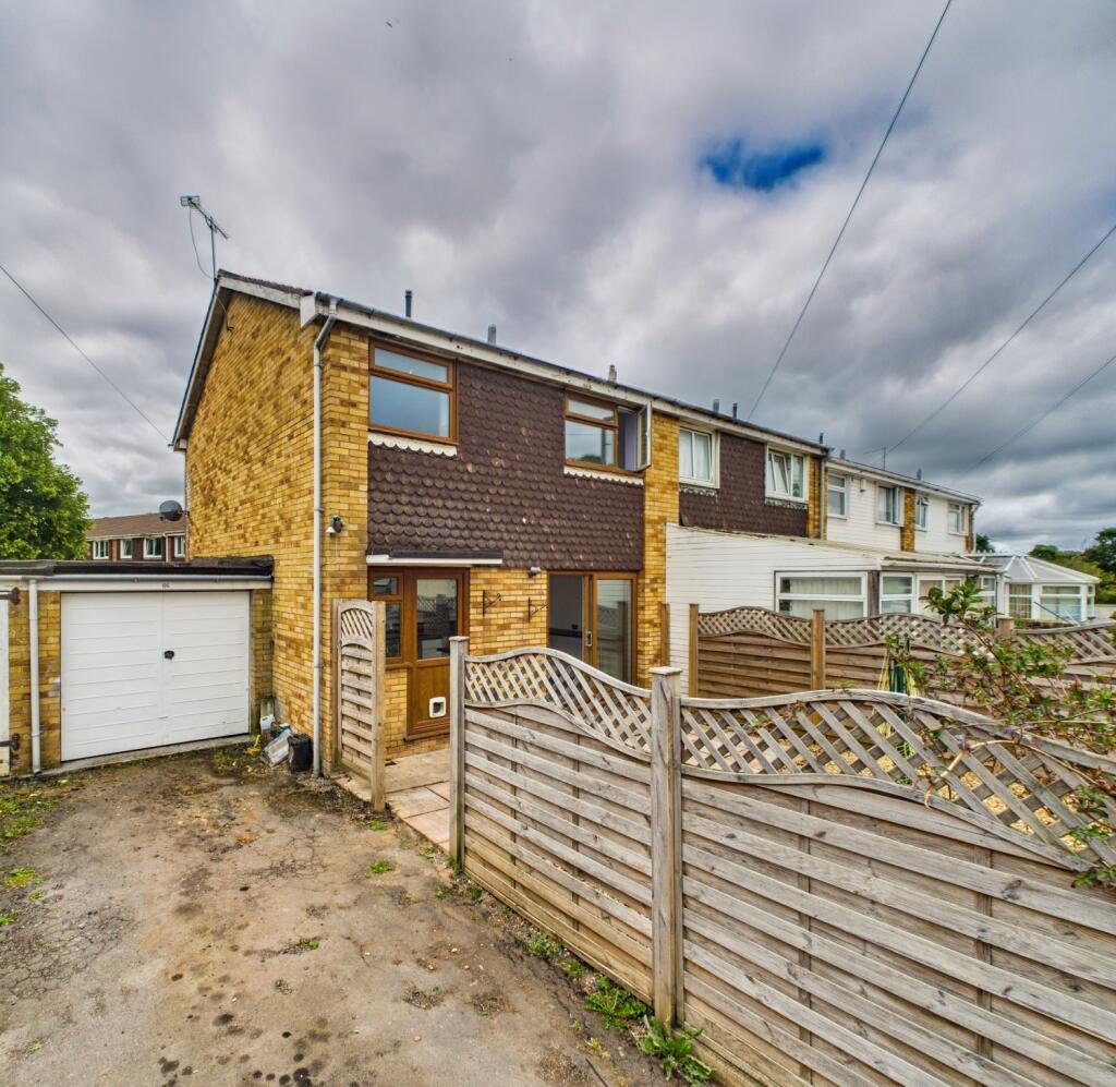 CAM02023G0-PR0145-STILL029