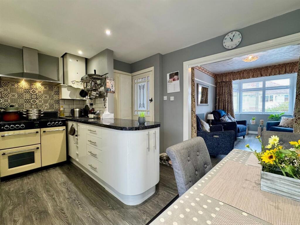 Kitchen (3)