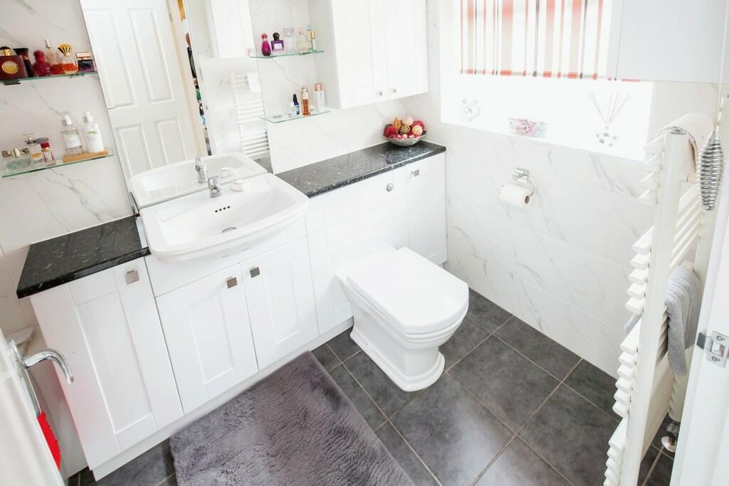 76e08c9c-372 20Ha...