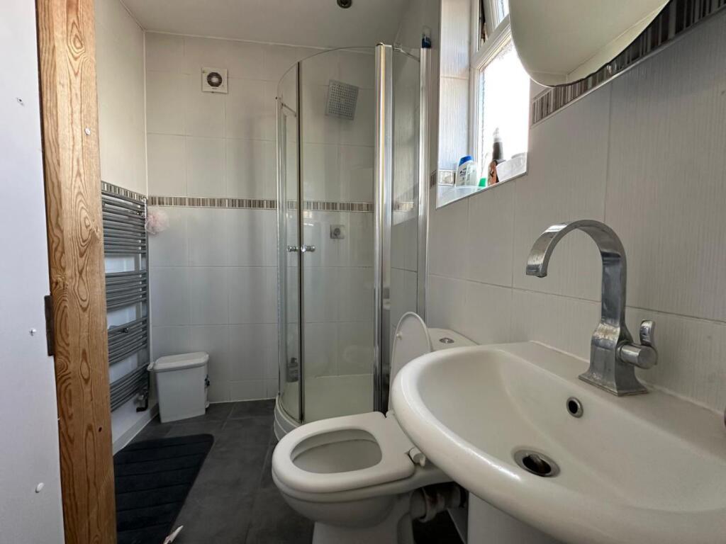 WhatsApp Image 2025-06-27 at 14.02.58 (2).jpeg