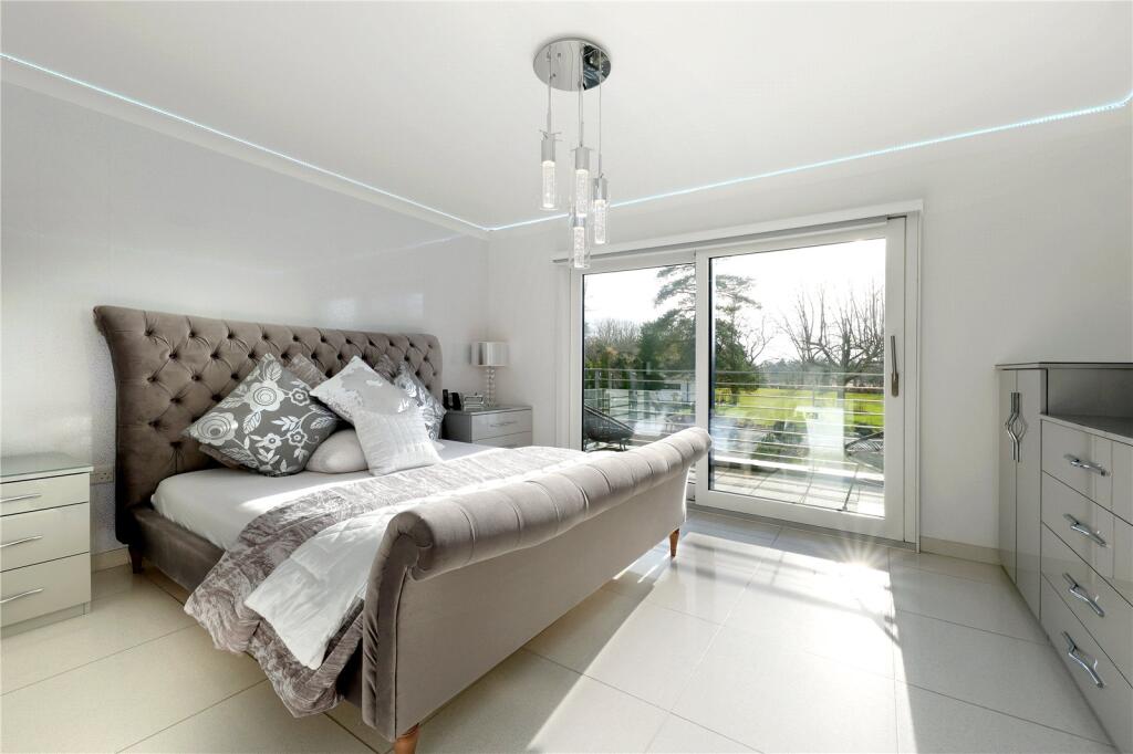 Principal Bedroom
