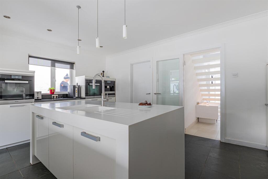 Rhydypenau Road 98a-11.jpg