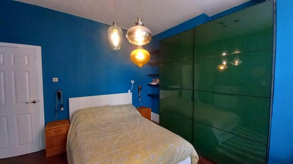 bedroom 1,.jpg