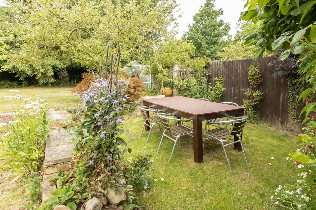 Greys Orchard, Barby (39).jpg