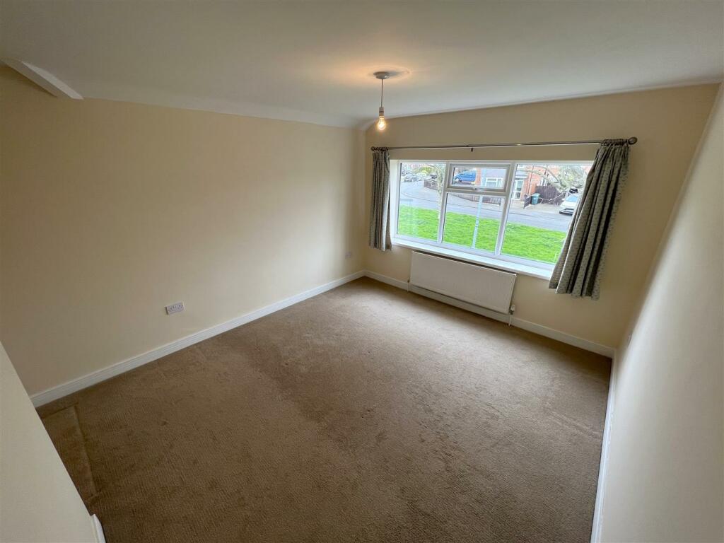 Bedroom 1A.JPG
