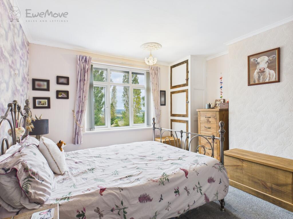 CAM05065G0-PR0009-STILL016