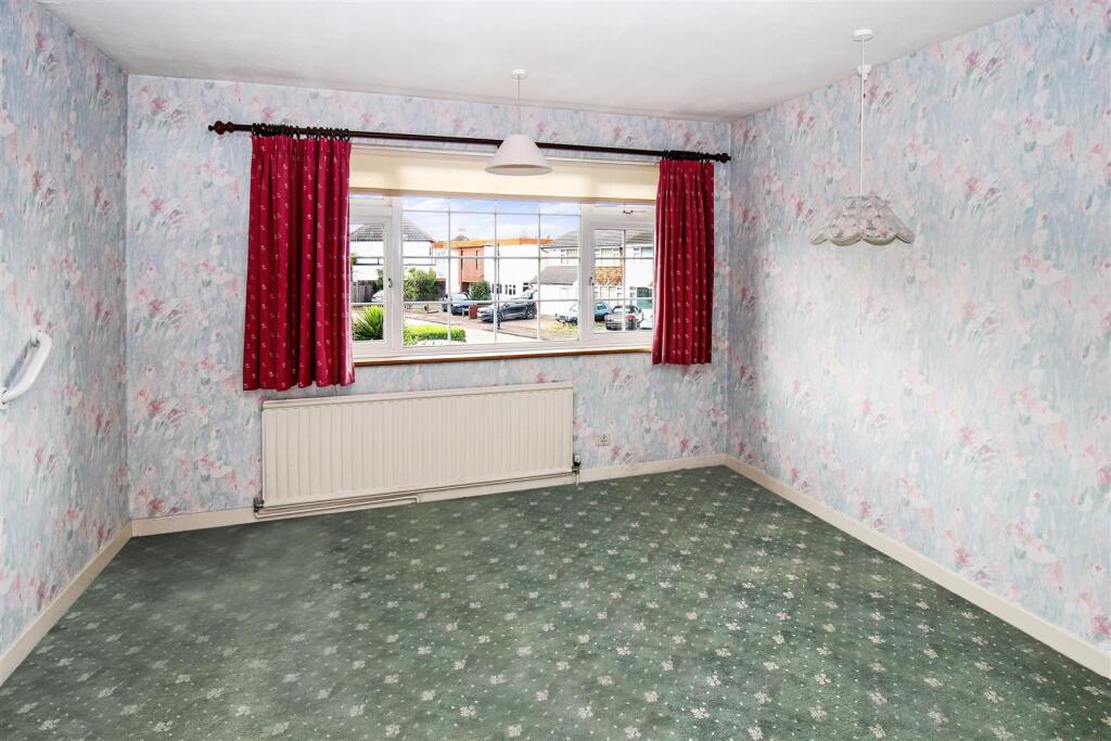 Master Bedroom.jpg