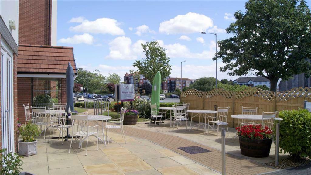 OUTSIDE DINING AREA