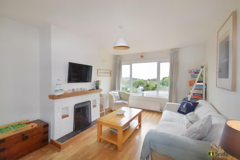 Sitting Room.jpg
