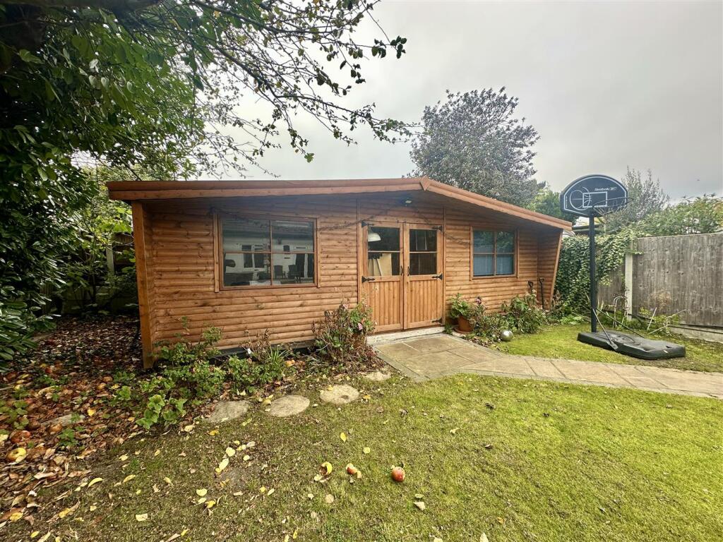 Outbuilding