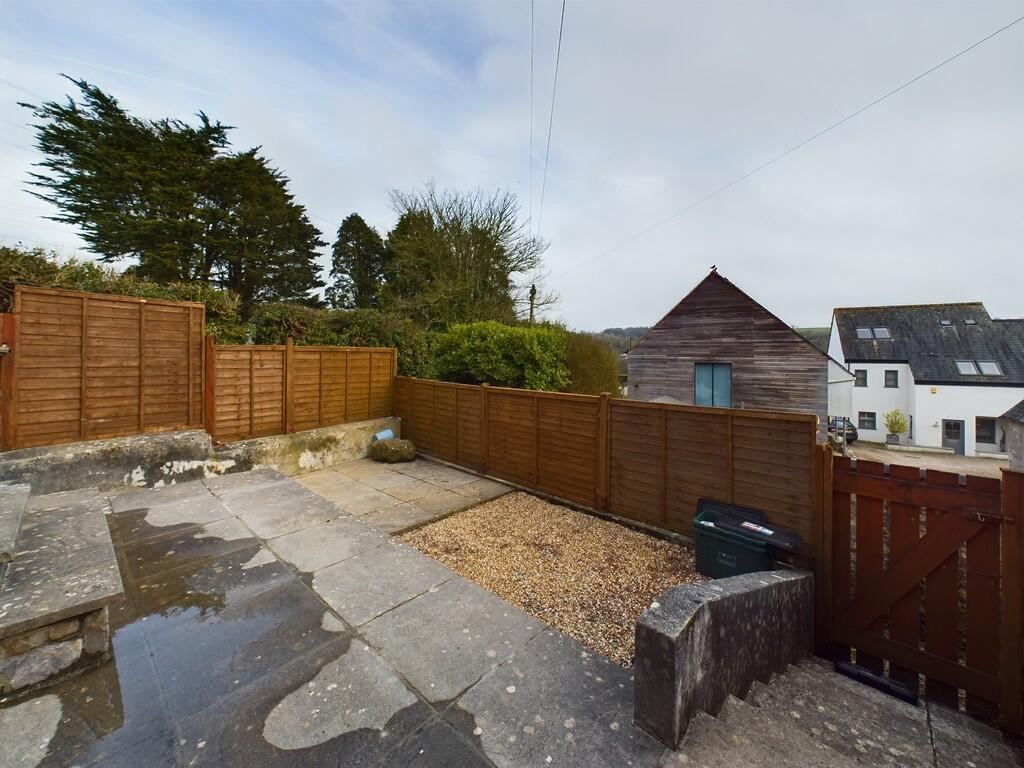 CAM02091G0-PR0161...