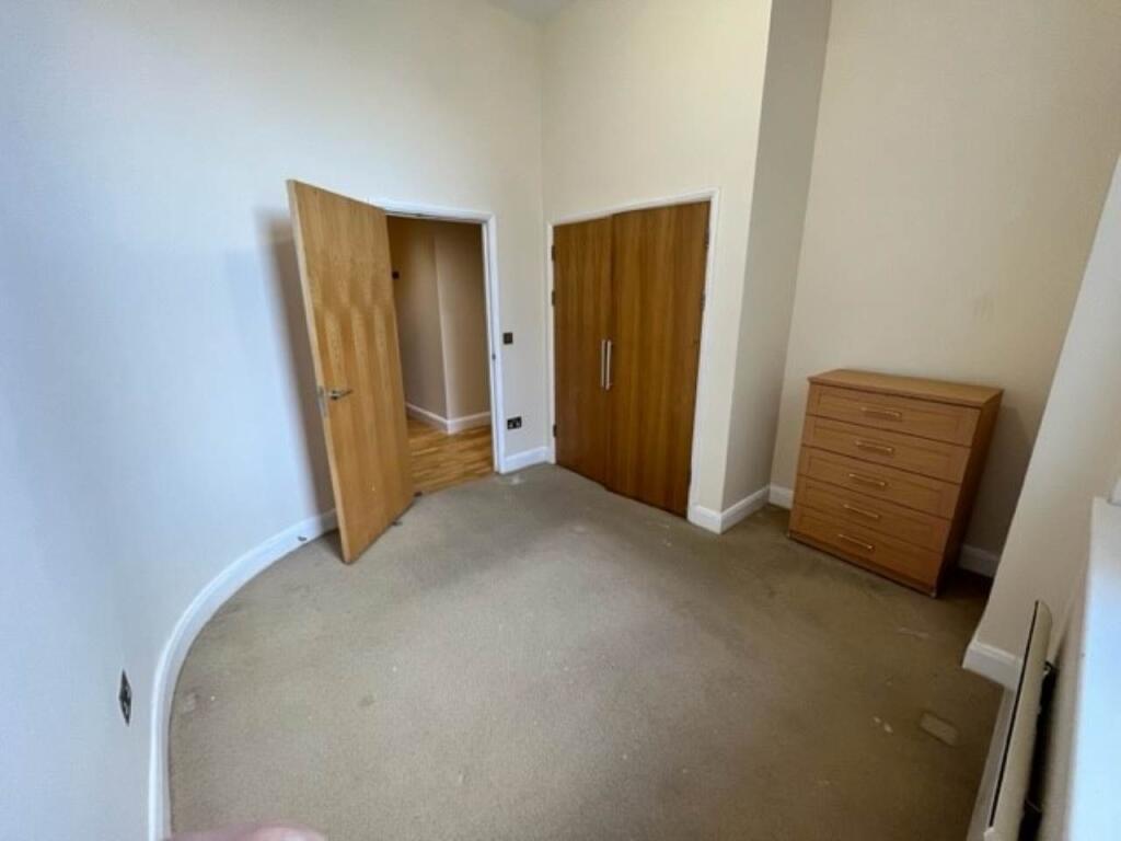 second bedroom2