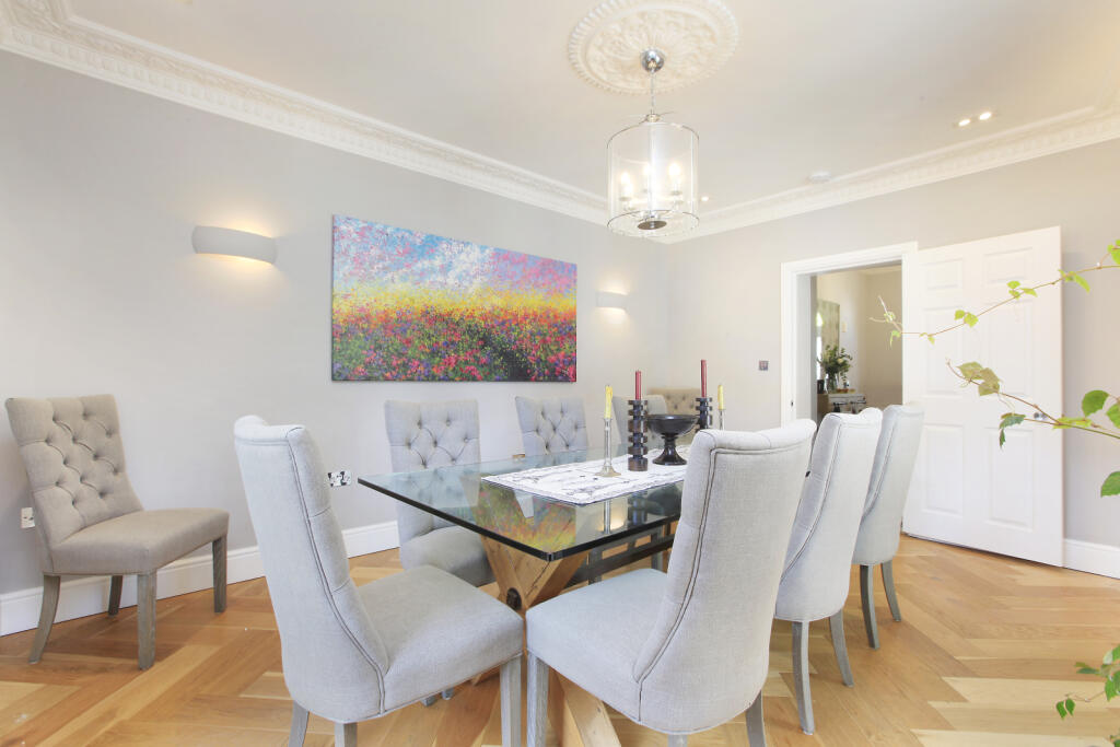property in Crescent Grove, 
Clapham, SW4