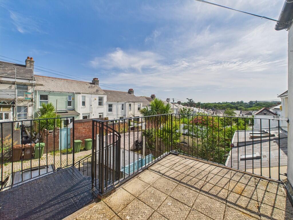 CAM02089G0-PR0500...