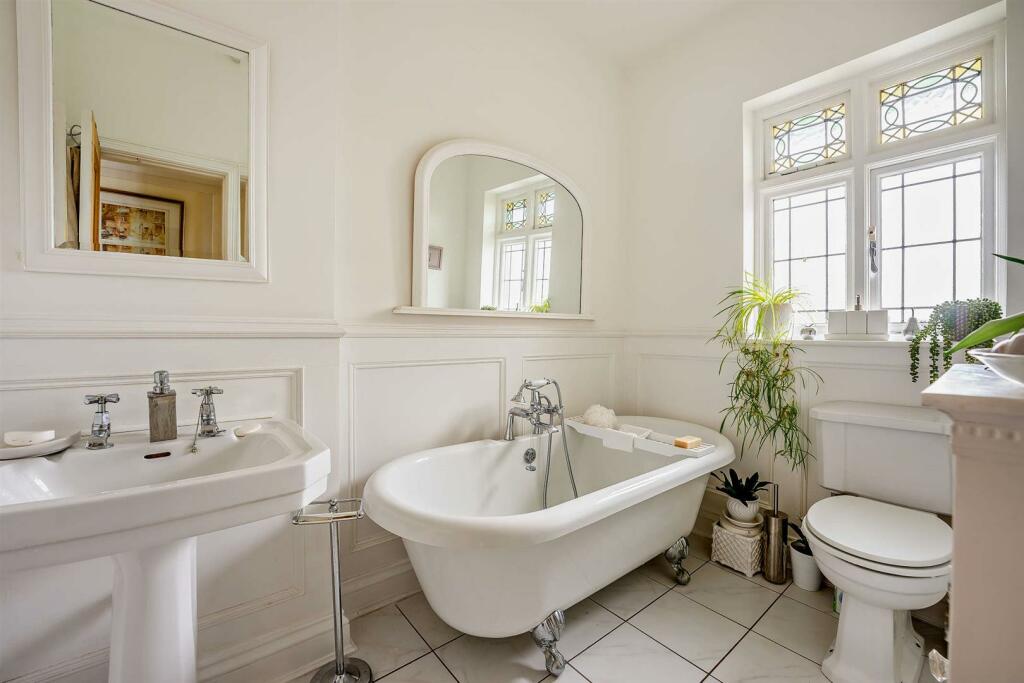 8558862-interior03-800.jpg