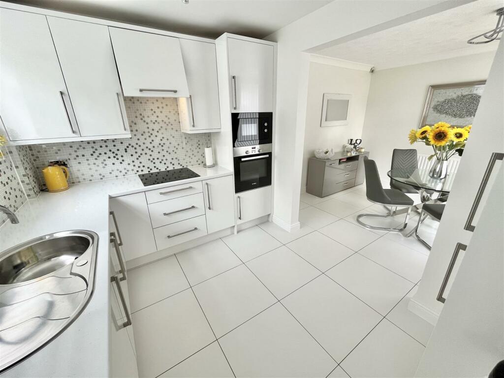 Kitchen Aspect 2