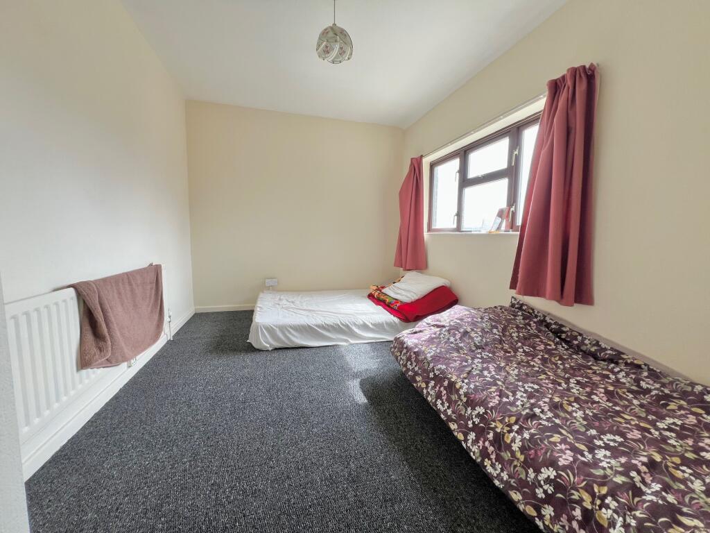 Bedroom2