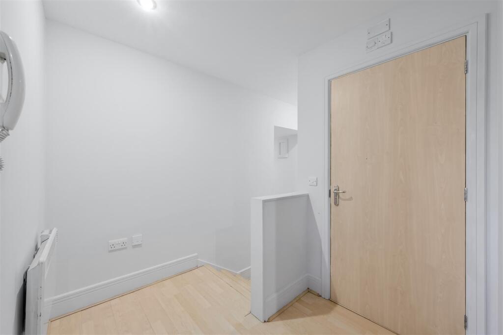 LIND ROAD, 19, FLAT 5 (16 FROM 28)-23.jpg