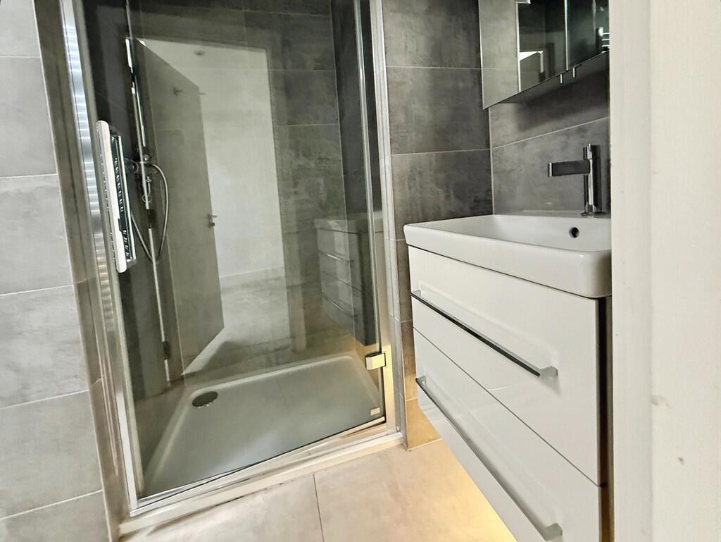 user_edited_photo...