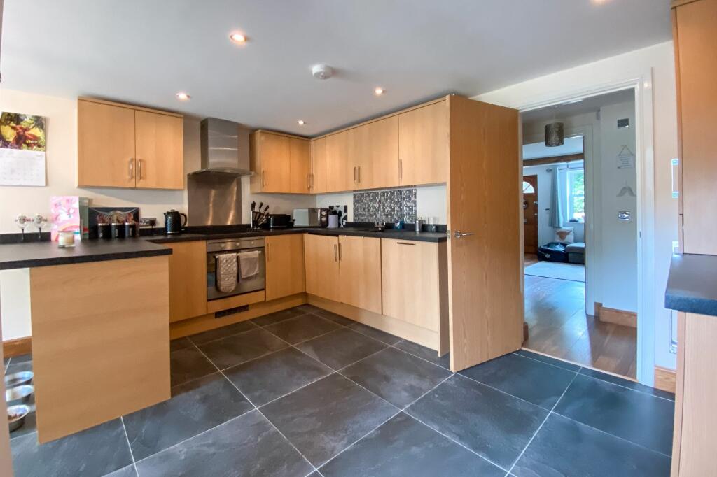 Kitchen &amp; Dining Room
