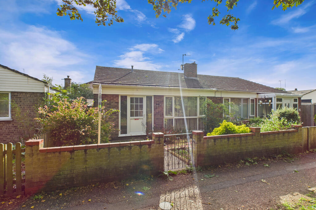 CAM05449G0-PR0036-STILL010