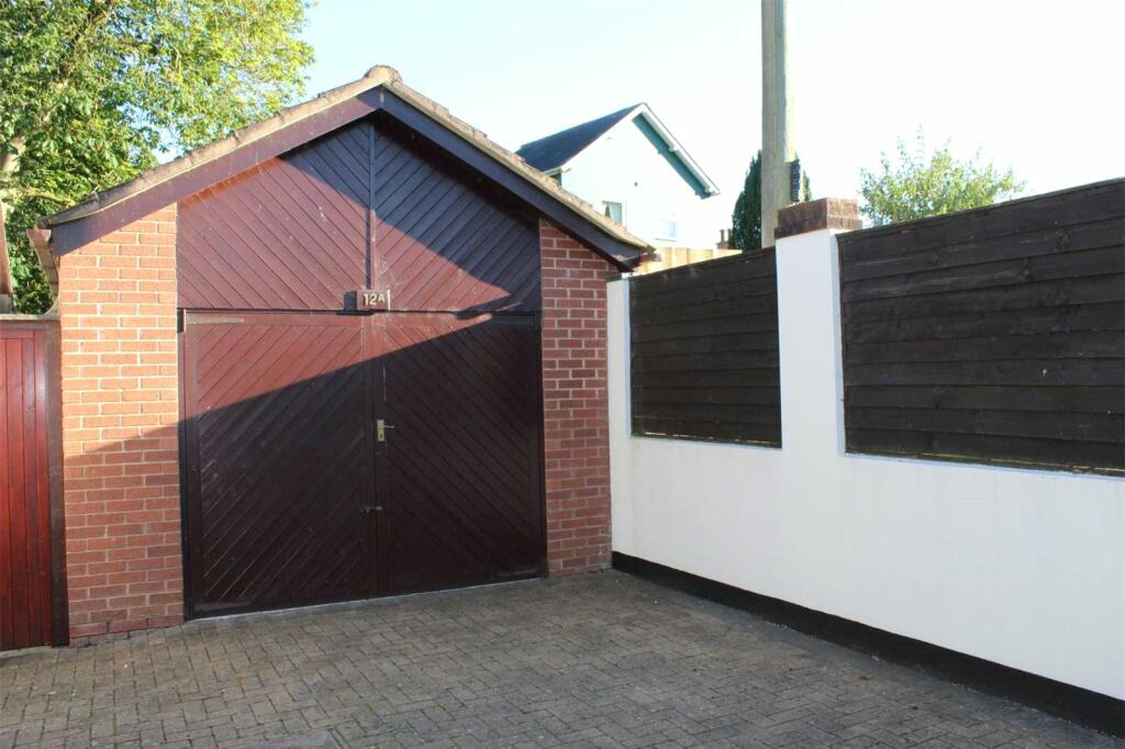 Seddons - Cullompton