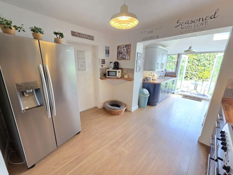 Kitchen Additional Image