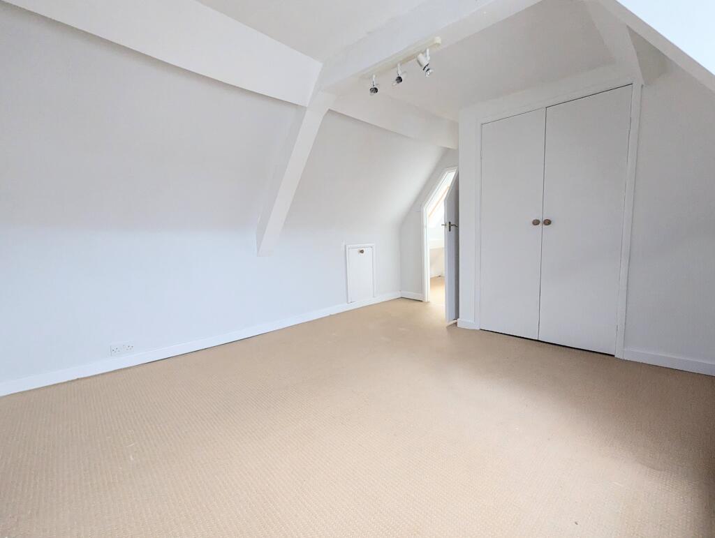 1000034440 T202511111022.jpg