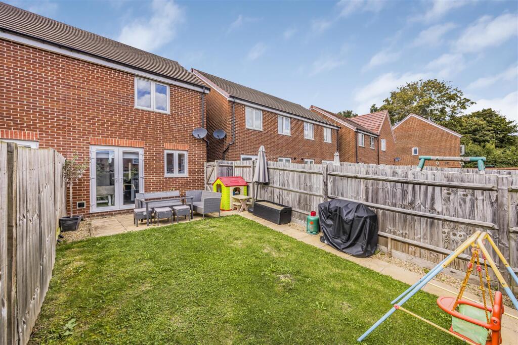 10 Taylor Close, Purbrook-PorticoMarketing-SoldBy-