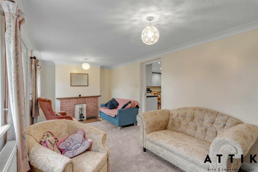 Rose Villa, Spexhall, IP19 0RW (10).jpg
