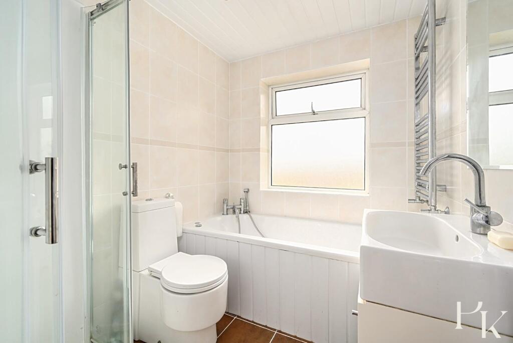 85-holmes-avenue-bn3 (27).jpg