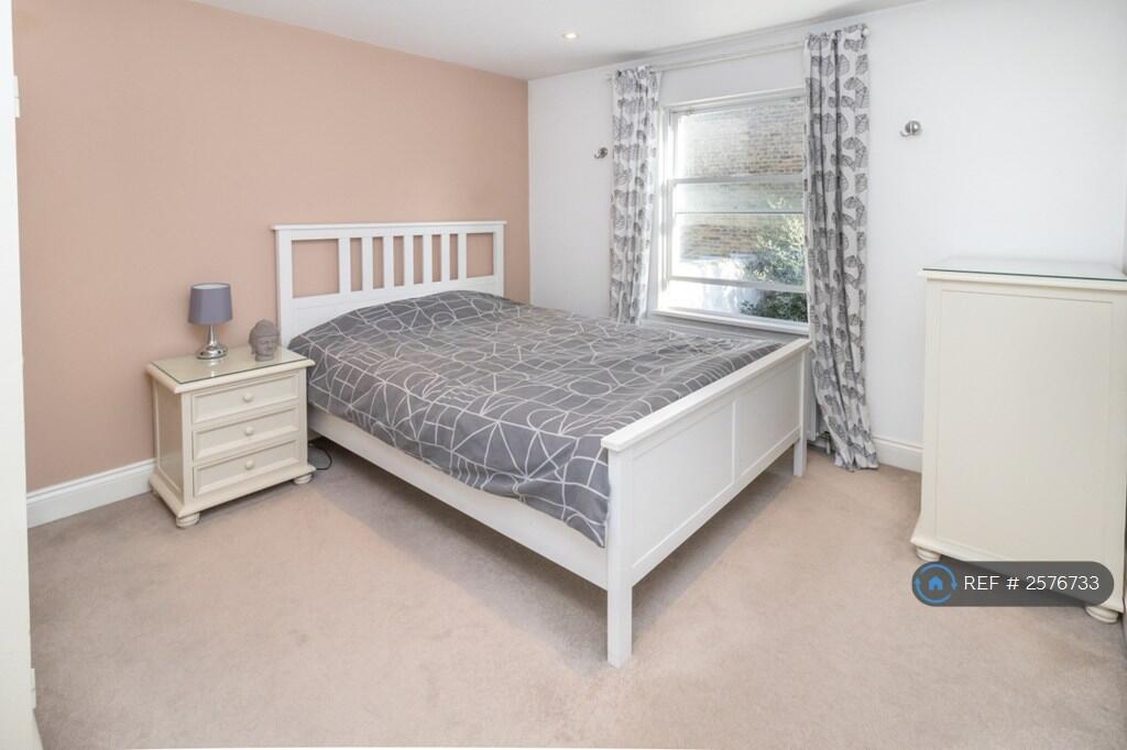Double Bedroom 1 Ff