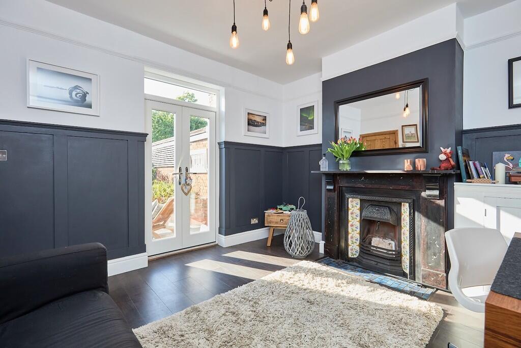 Edward Knight 202...