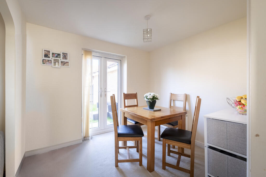 TamariskDrive-Din...