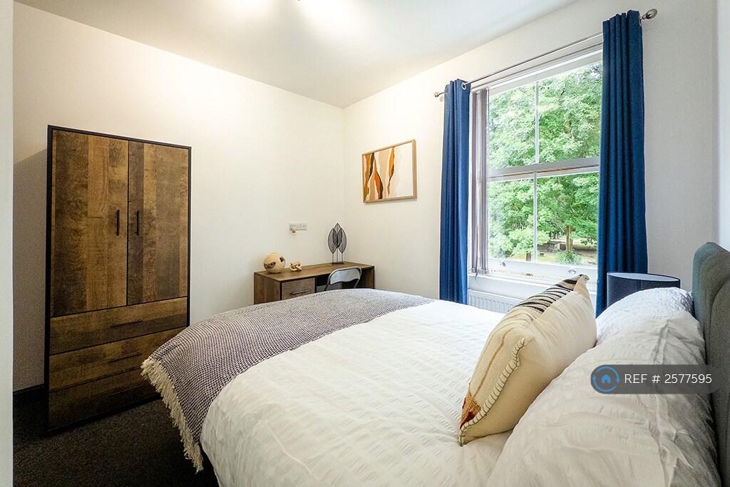 Room 5 