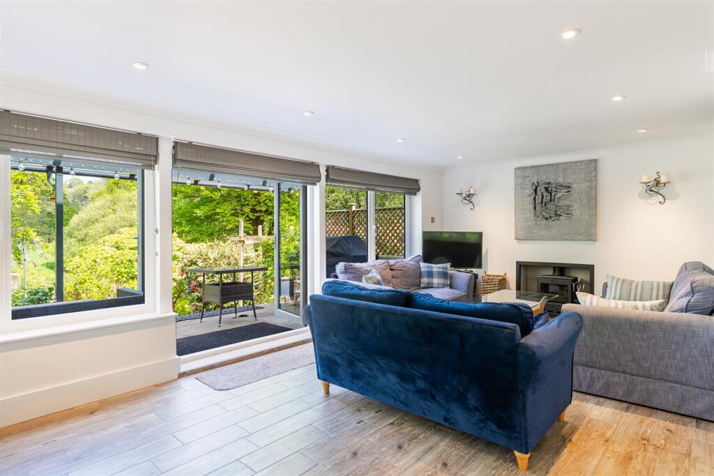 A16 - Beckstones Buckfast Road Buckfastleigh - 250