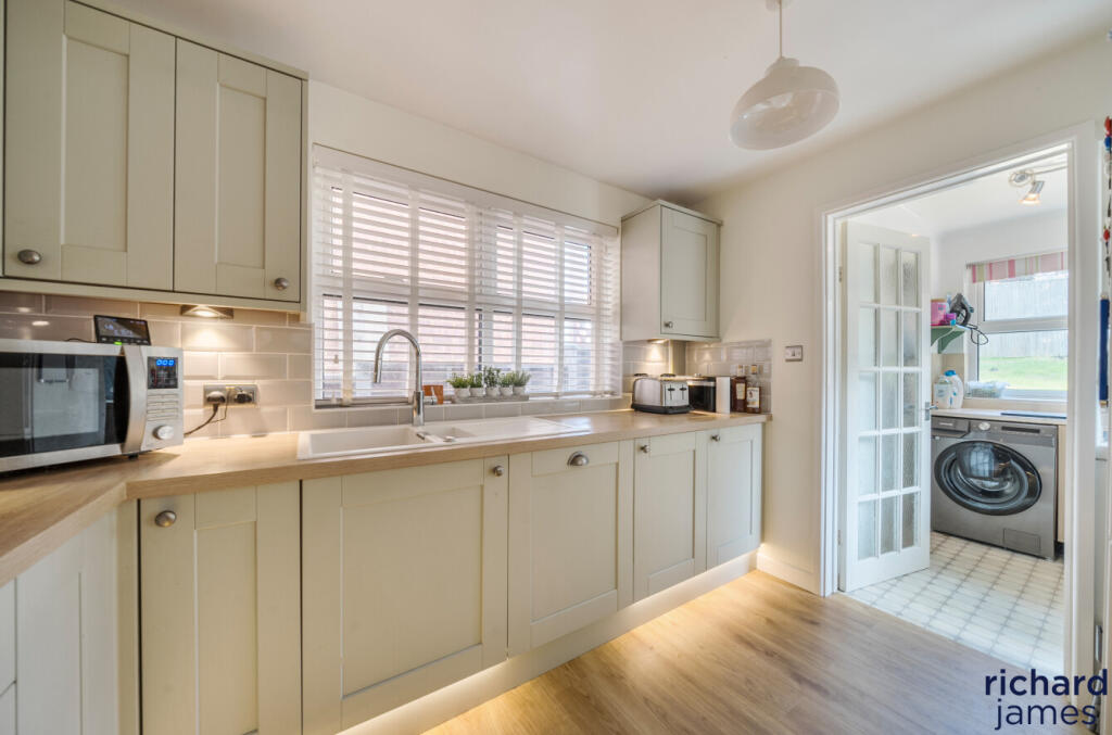 79a6abfb80074cf9ba2fd705655f2ad2