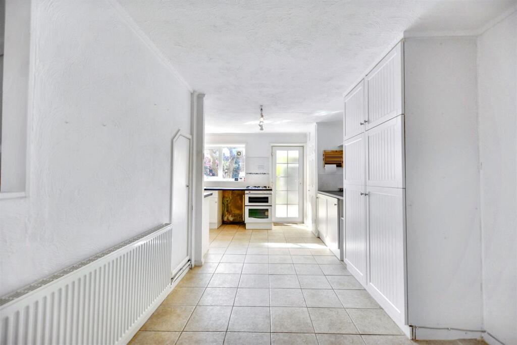 Kitchen Diner_1.jpeg