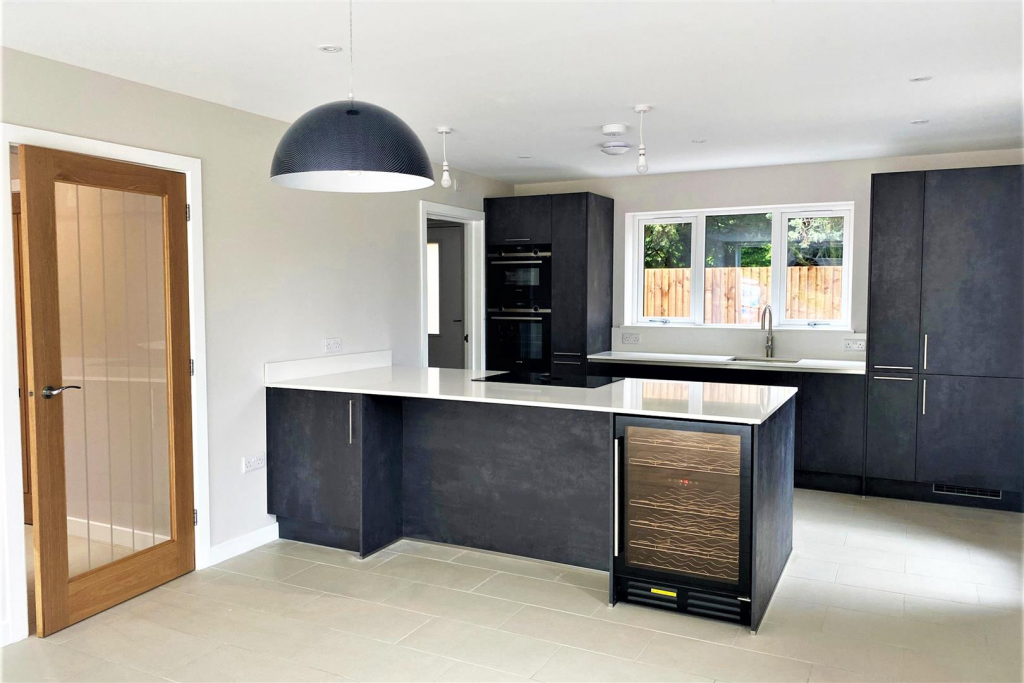 Sample Kitchen 2.png