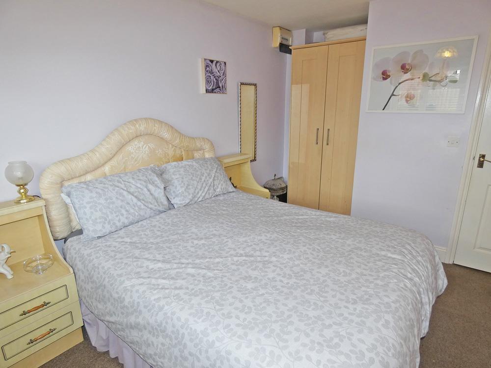 2270bed2c.jpg