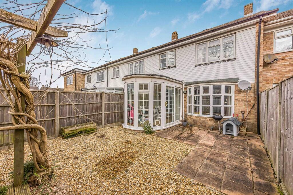 63 Oaklands Road, Havant-Small-PorticoMarketing-Ne