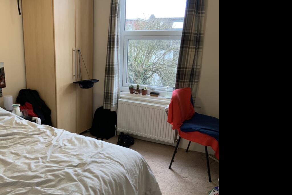 13. Bedroom 3 FFR
