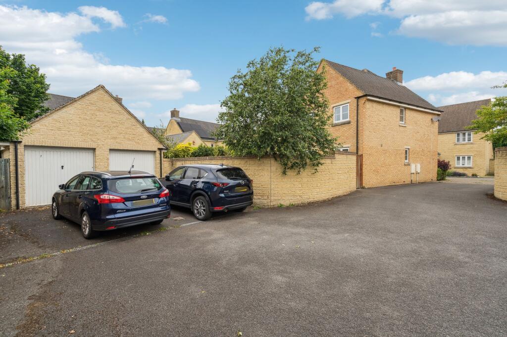 Garage &amp; Parking